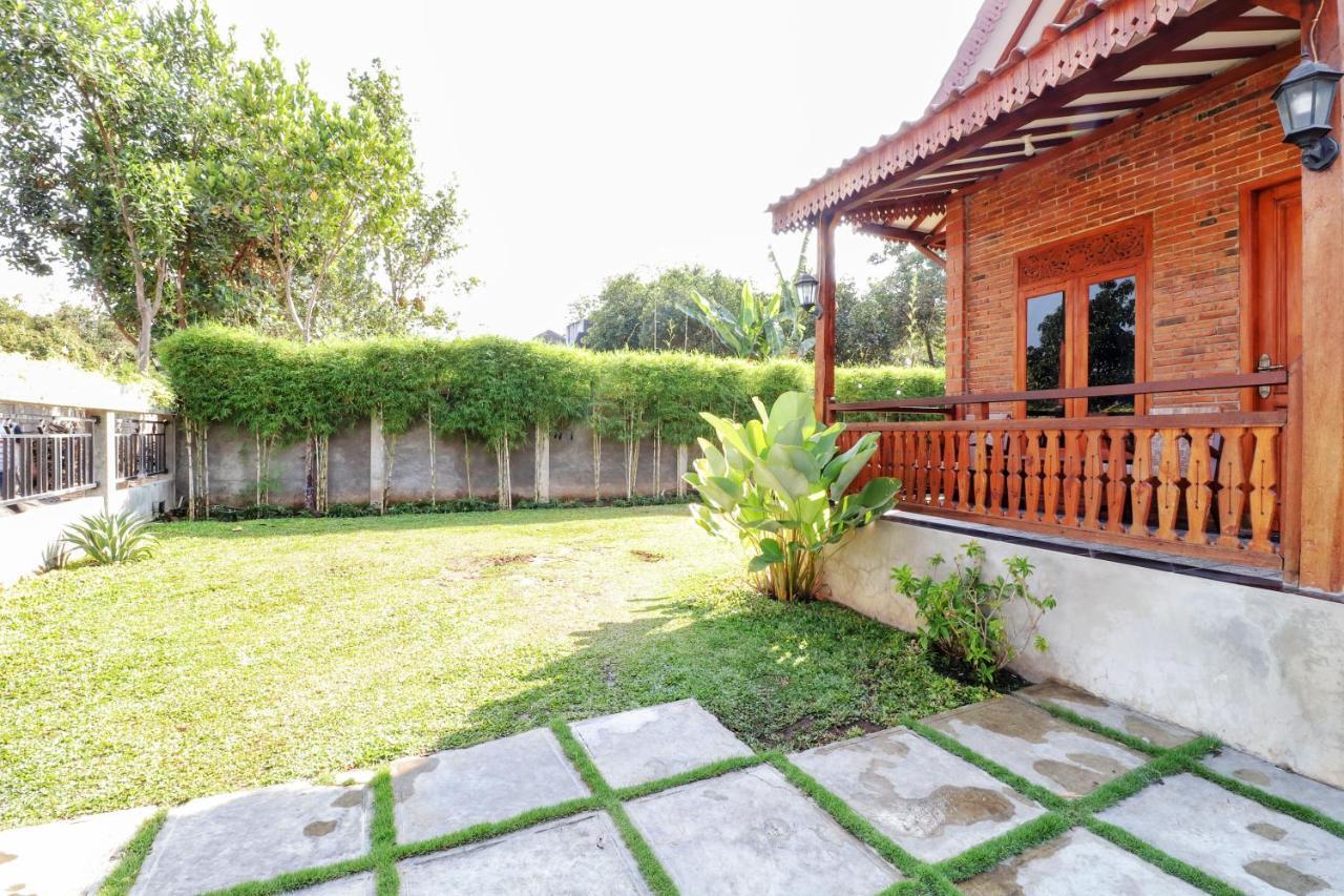 Hébergement de vacances Omah Teras Bata *